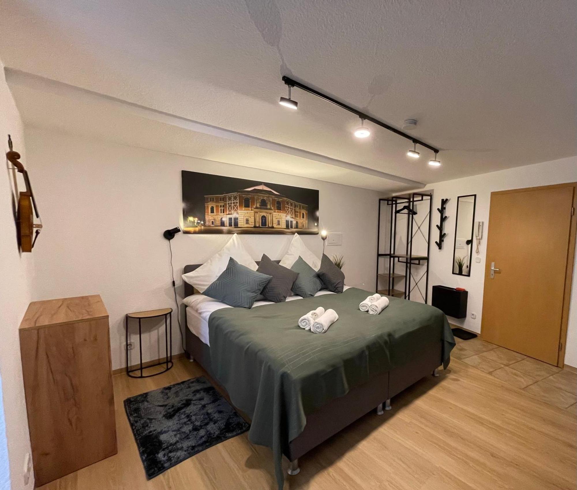 Apartment Violine1 Am Bahnhof-City Bayreuth Zewnętrze zdjęcie